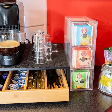 Appartement Zentrale & Gemuetliche Mit Sonnenbalkon