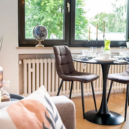 Apartment Zentrale & Gemuetliche Mit Sonnenbalkon