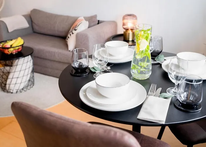 Zentrale&gemütliche Mit Sonnenbalkon Essen